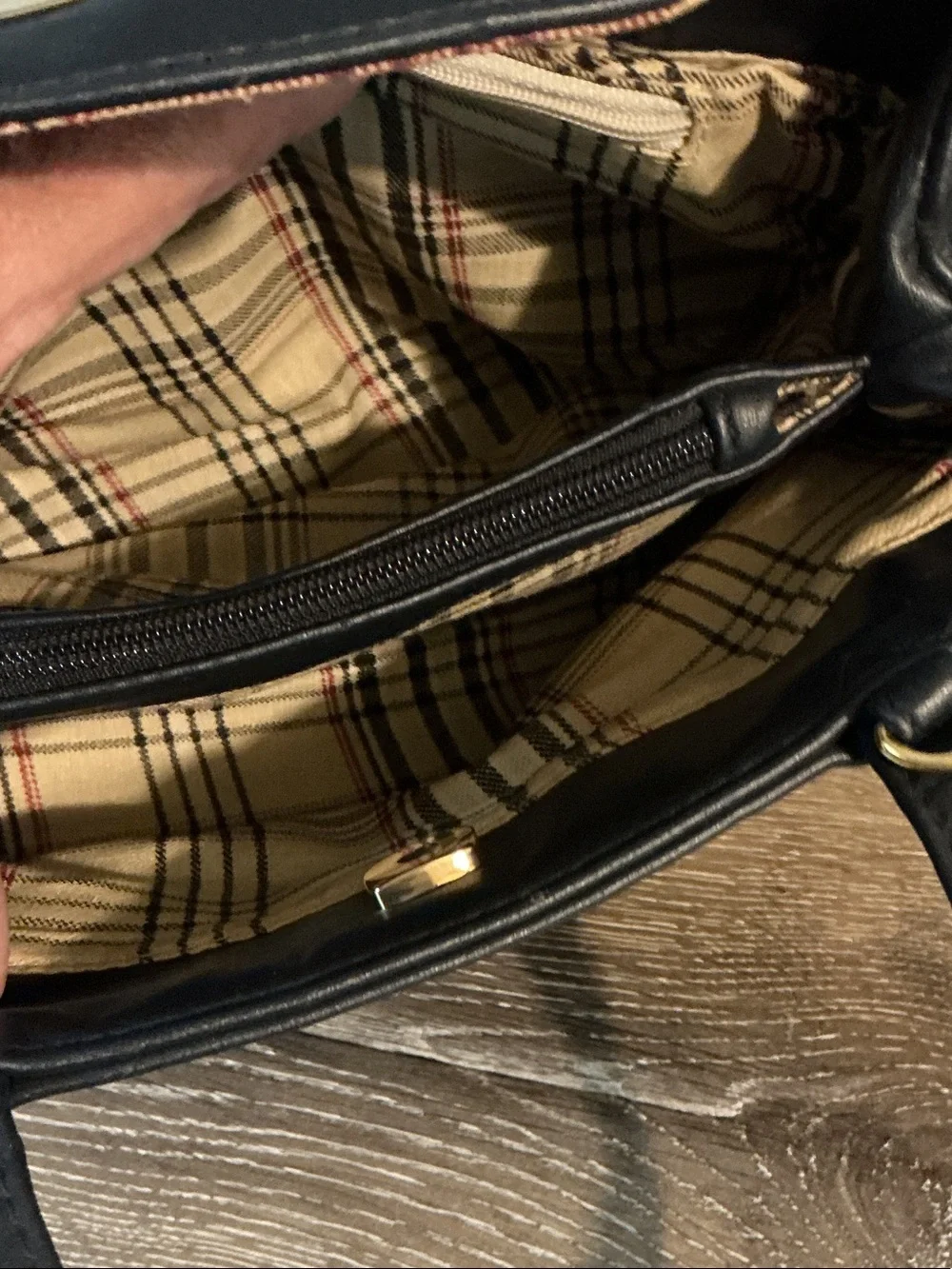 Liz Claiborne Vintage Navy Vinyl with Leather Trim Tote Satchel Gold Plaque